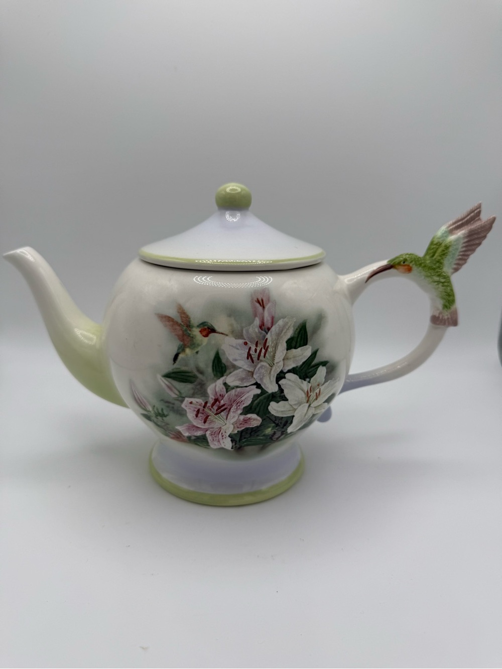 Vintage Hand-Painted Hummingbird Ceramic Teapot in Pale Green by Lucy Licl